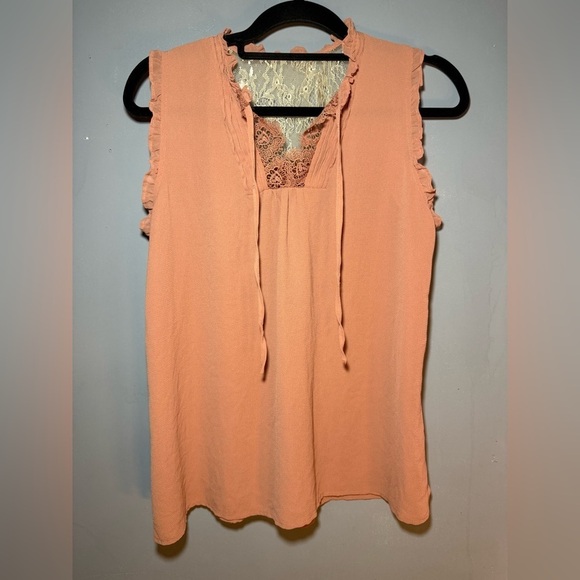 Tops - Peach Sleeveless Lace Detail Top